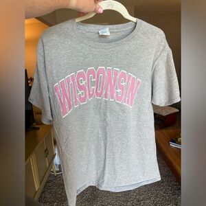 Wisconsin T-Shirt‎